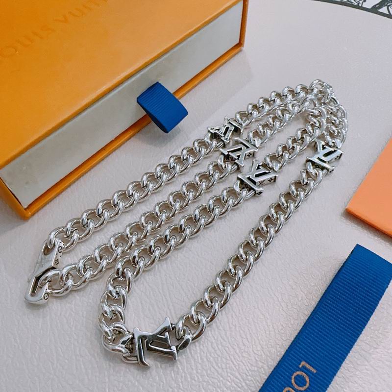 LV Necklace 12yxx184